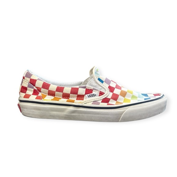 VANS Rainbow Checkered Slip-On Canvas Sneakers, Men's 7.5 Wom's 9 - Picture 4 of 11